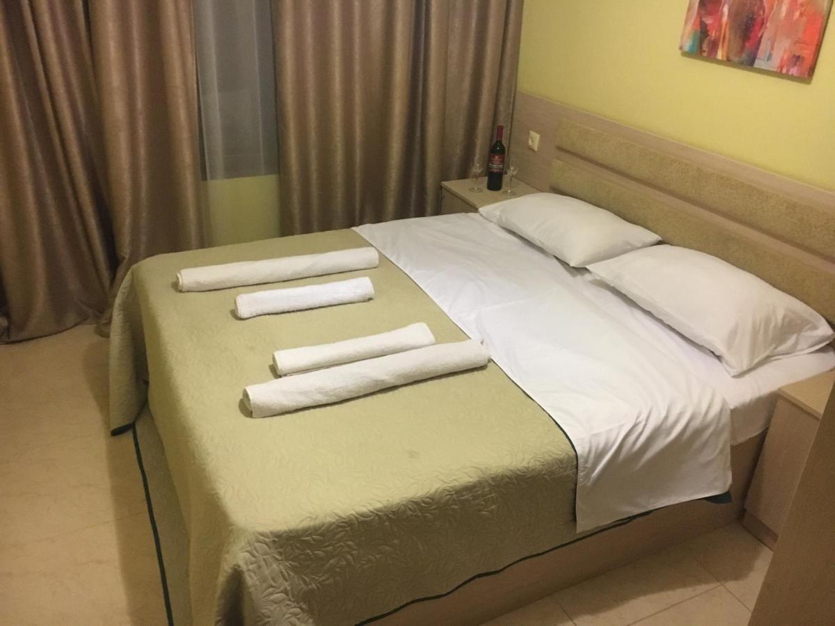Aparthotel Family อูเรคี ภายนอก รูปภาพ