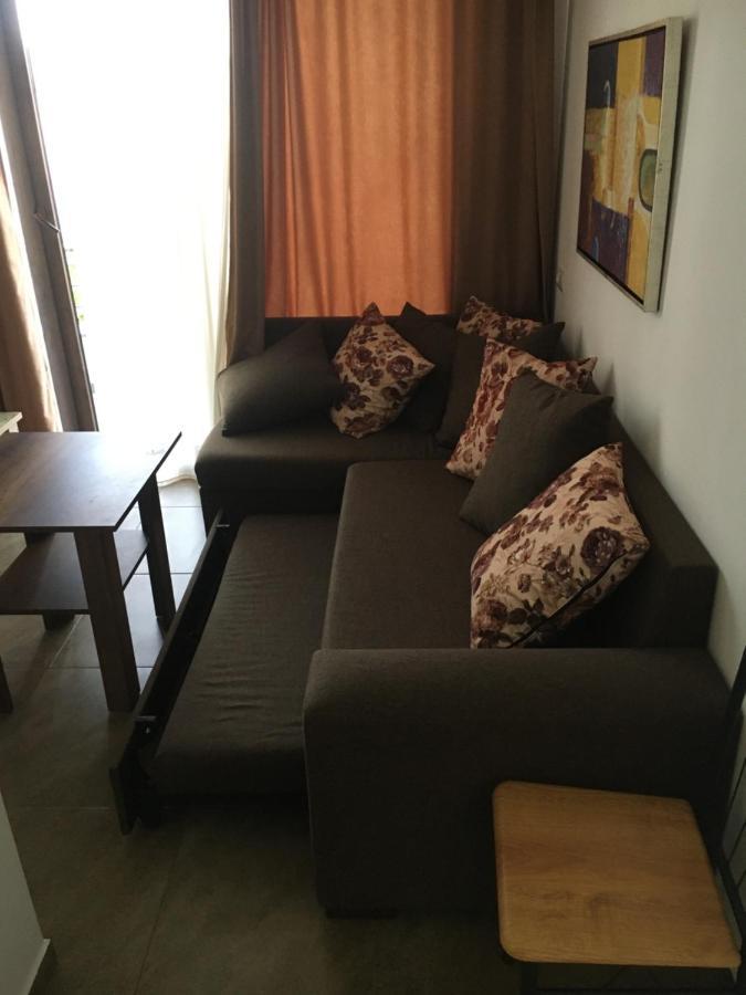 Aparthotel Family อูเรคี ภายนอก รูปภาพ